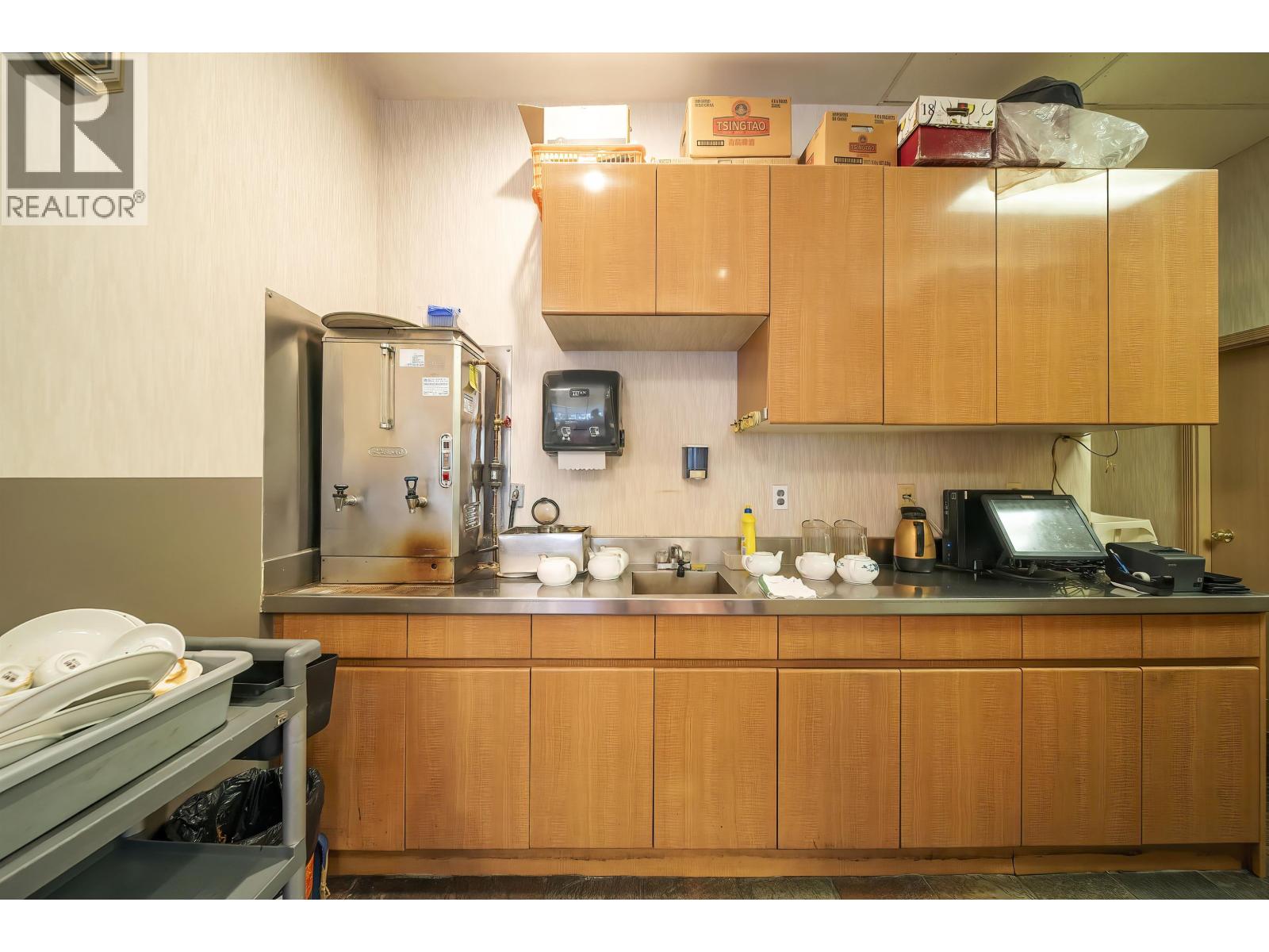 705 W Broadway, Vancouver, British Columbia V5Z 1J5 - Photo 15 - C8073368