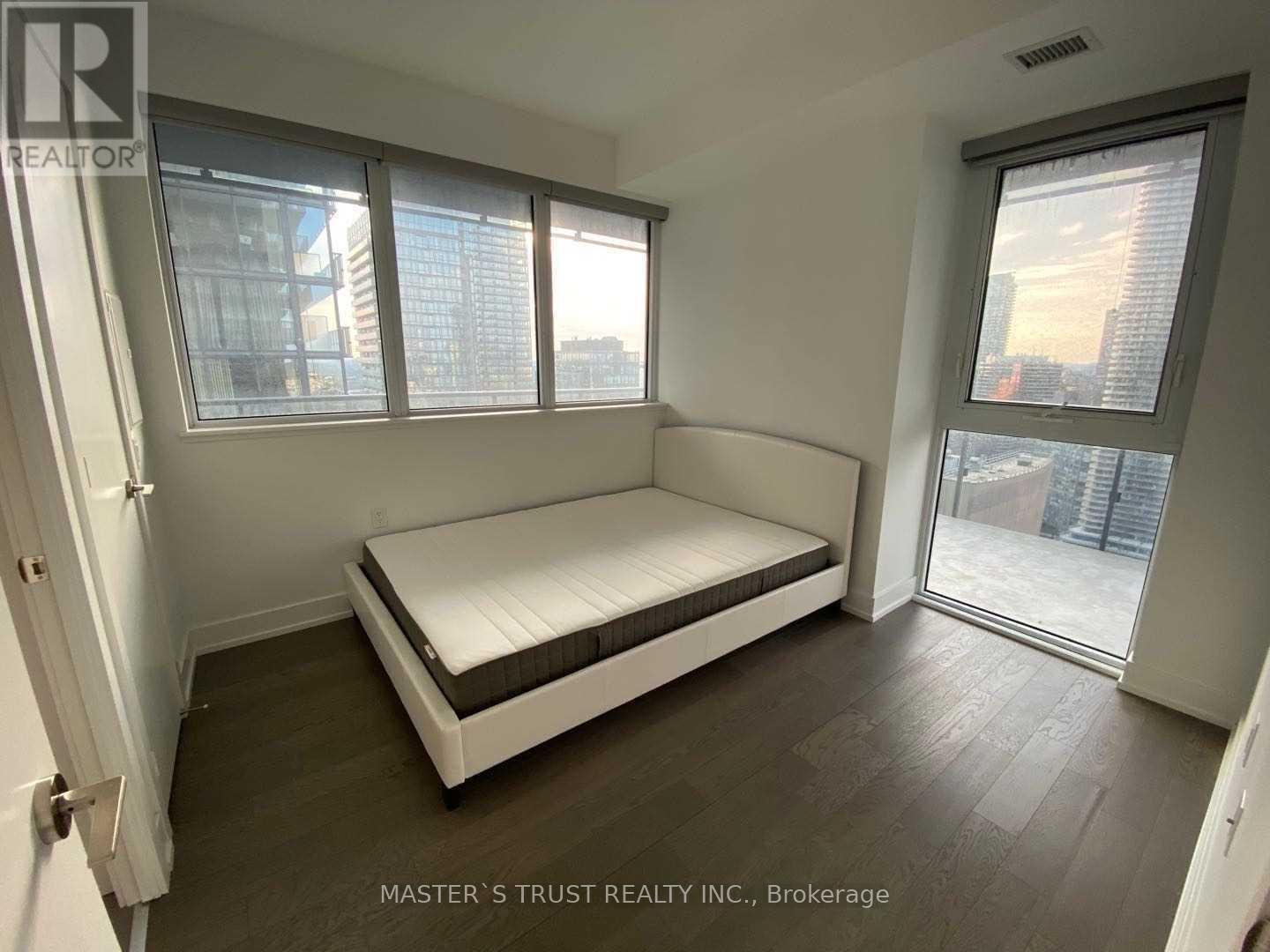 2205 - 7 Grenville Street, Toronto, Ontario  M4Y 0E9 - Photo 6 - C12501256