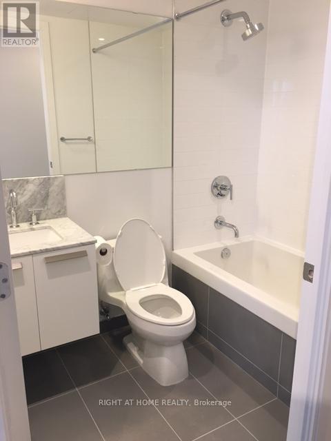 1406 - 42 Charles Street E, Toronto, Ontario  M4Y 0B7 - Photo 6 - C12501258