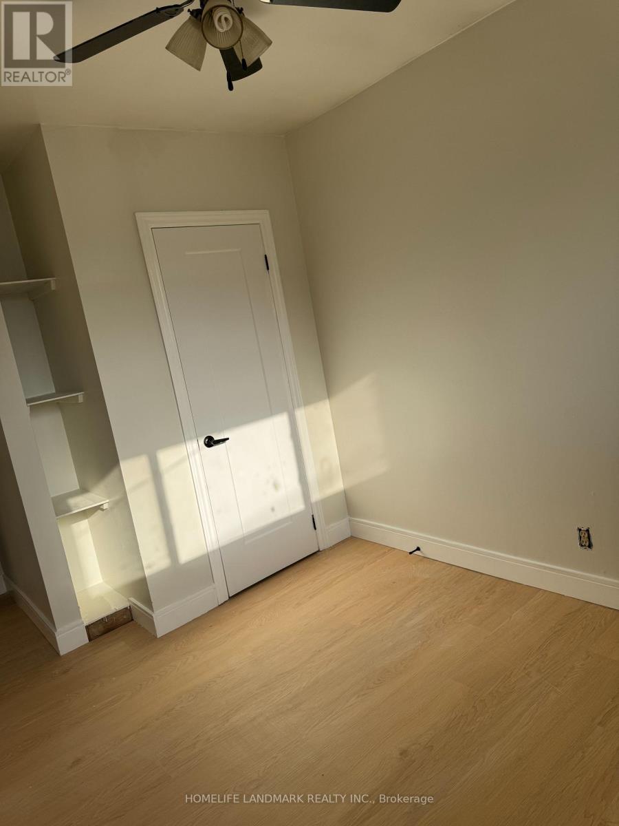 35 Nisbet Drive, Aurora, Ontario  L4G 2K4 - Photo 7 - N12501262