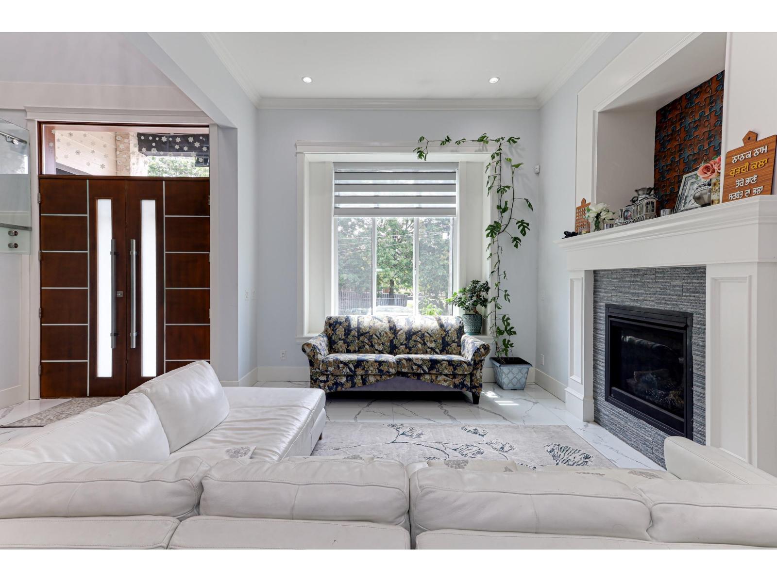 Property at 12187 71 AVENUE image 5