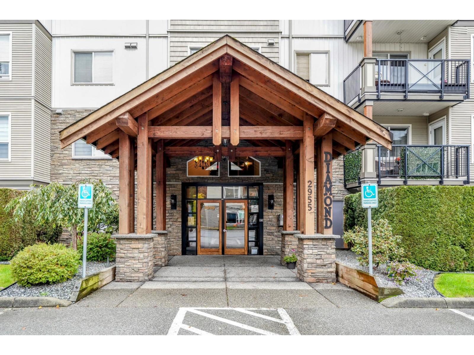 101 2955 Diamond Crescent, Abbotsford, British Columbia  V2T 2L5 - Photo 11 - R3061511