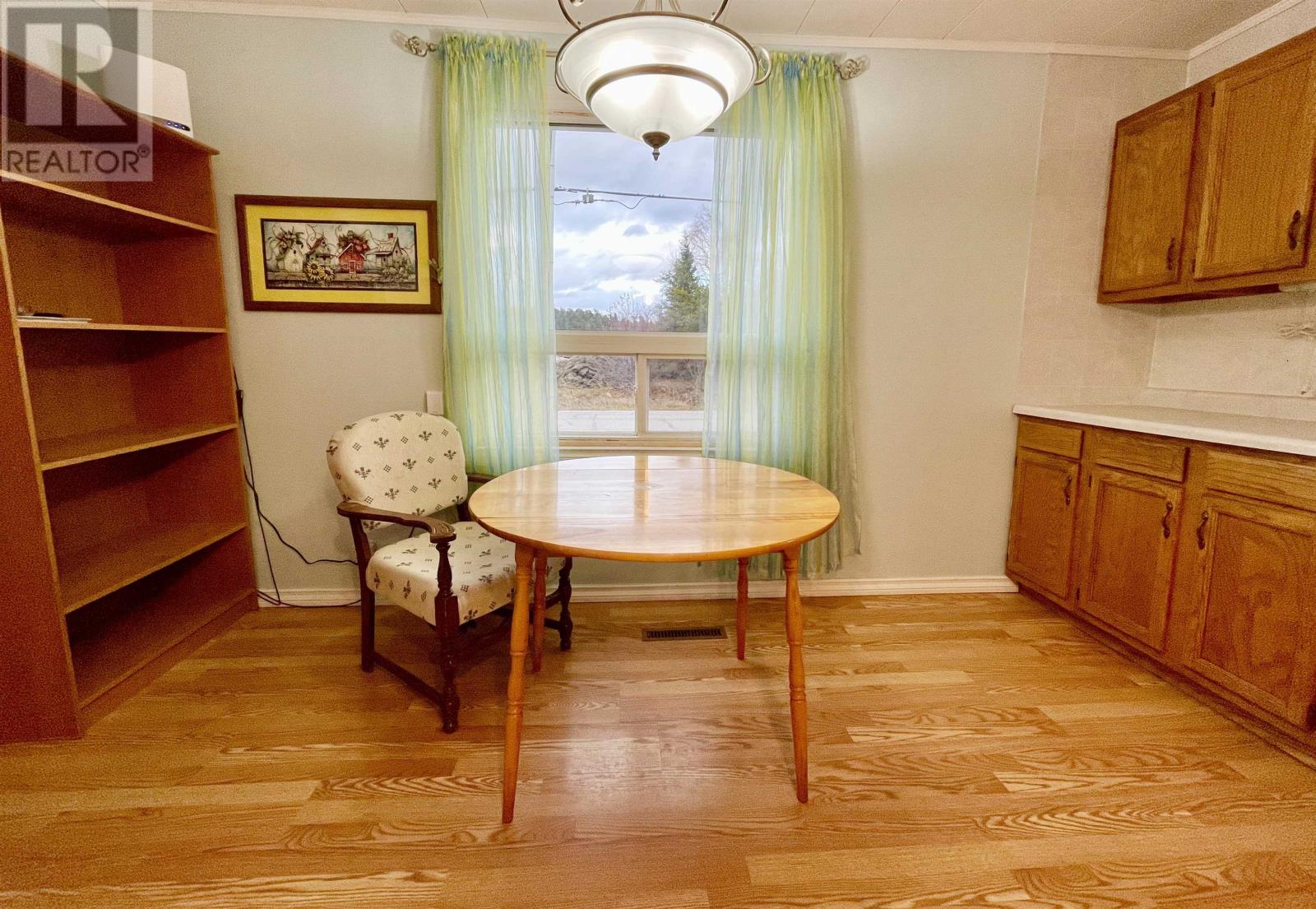 78 Armstrong St, Vermilion Bay, Ontario  P0V 2V0 - Photo 3 - TB253253