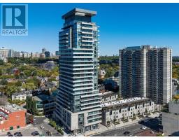 707 - 181 BEDFORD ROAD, Toronto, Ontario
