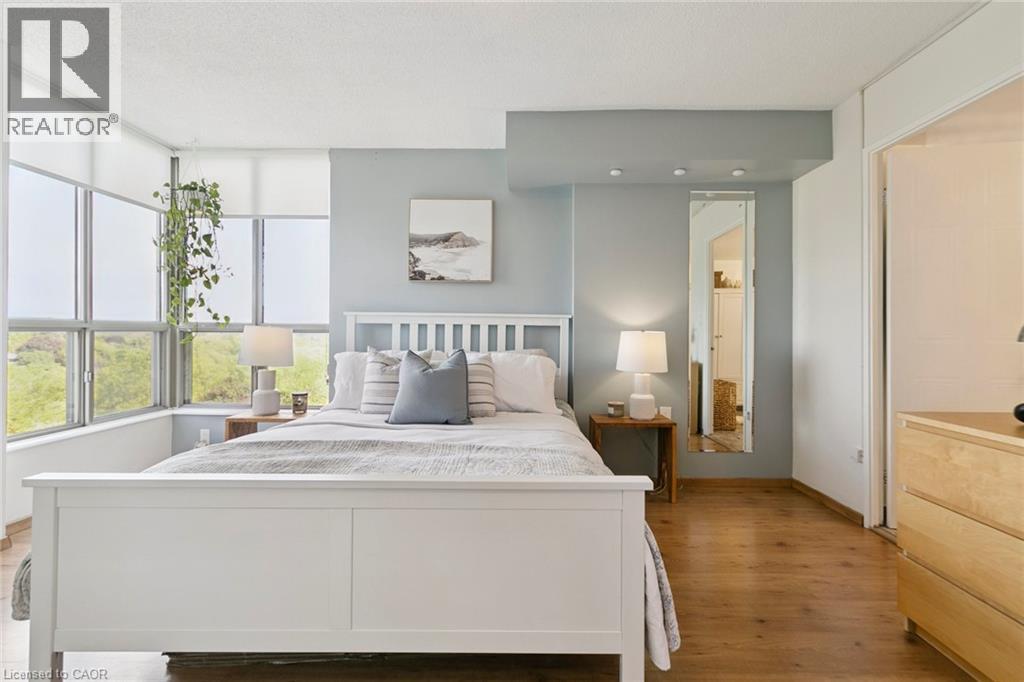 1110 Walden Circle, Mississauga, Ontario  L5J 4R3 - Photo 16 - 40785017