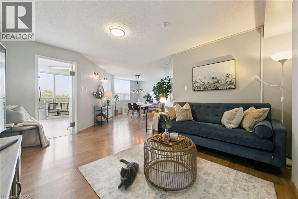 1110 Walden Circle, Mississauga, Ontario  L5J 4R3 - Photo 5 - 40785017