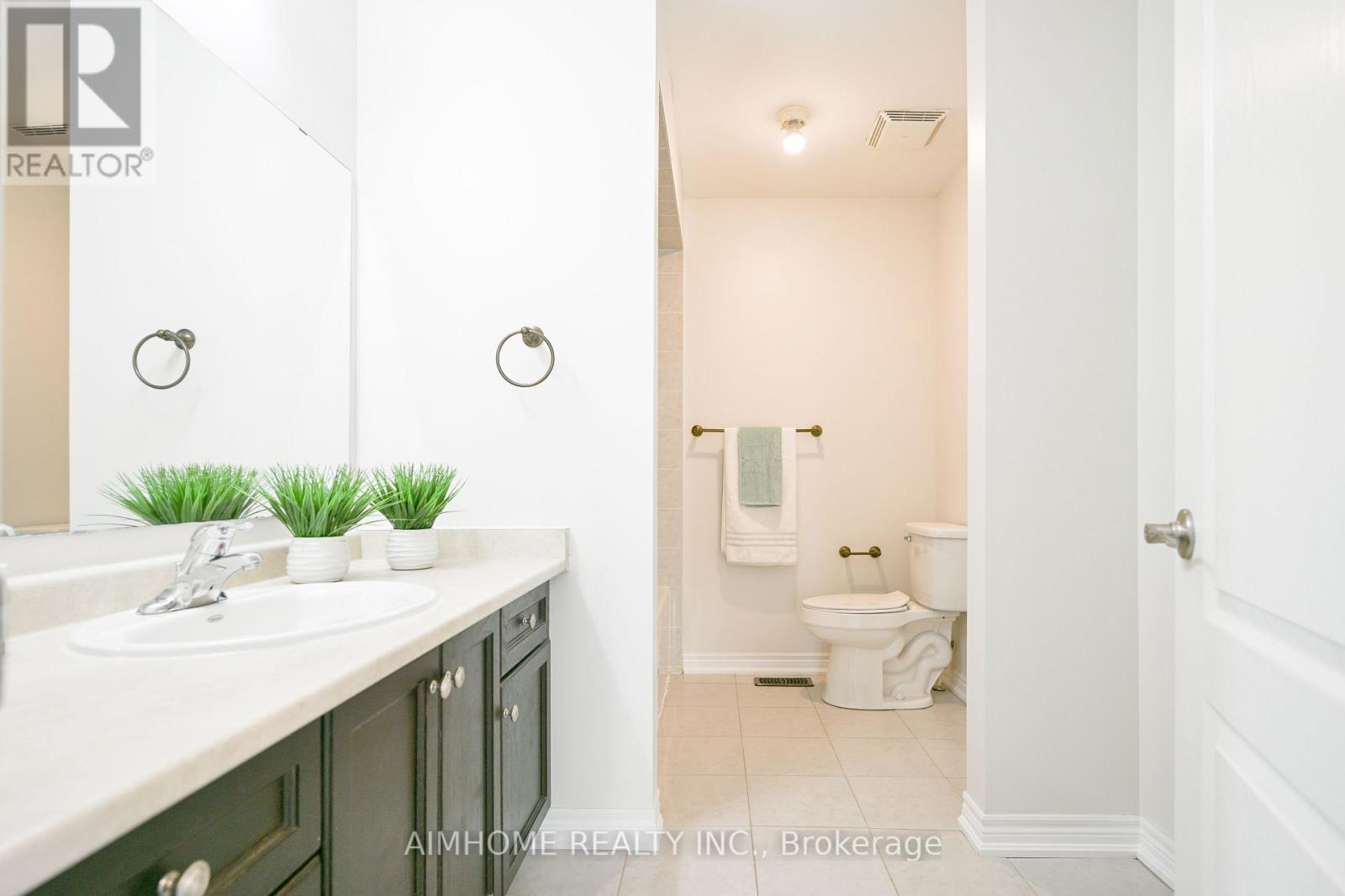 116 Landsdown Crescent, Markham, Ontario  L6E 0M8 - Photo 36 - N12501272