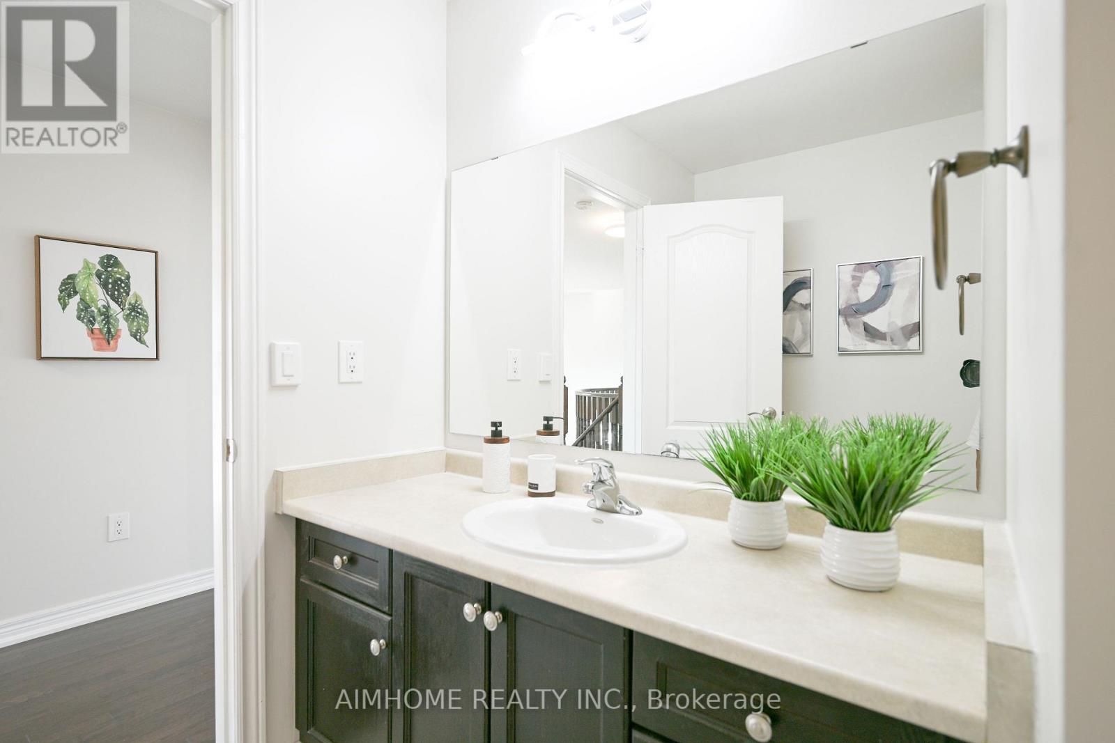 116 Landsdown Crescent, Markham, Ontario  L6E 0M8 - Photo 37 - N12501272