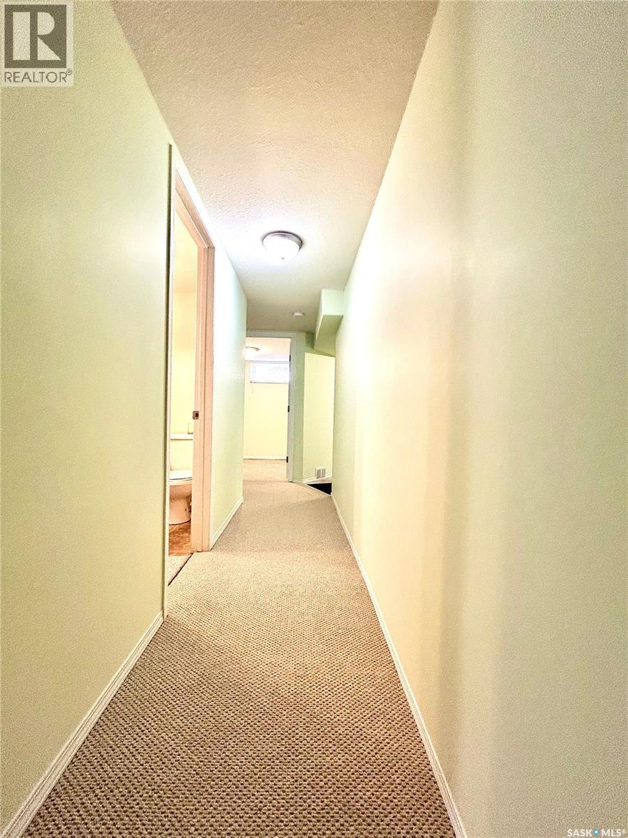 17 Mitchell Street, Saskatoon, Saskatchewan  S7H 3E9 - Photo 23 - SK020794