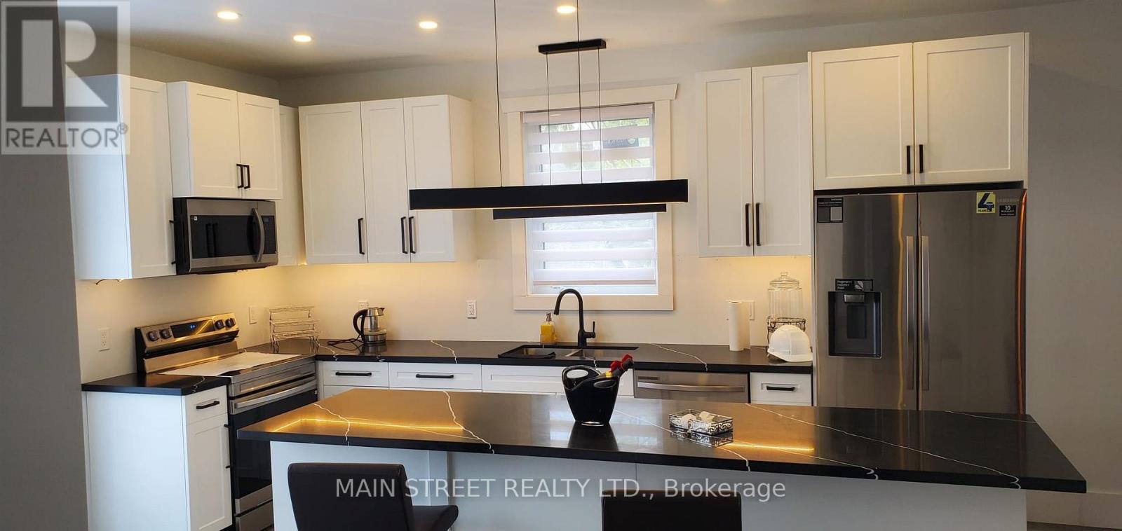 157 Edward Street, Saugeen Shores, Ontario  N0H 2L0 - Photo 11 - X12501266