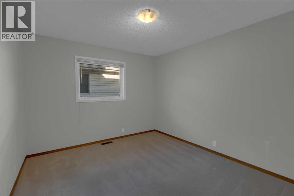 102 Edgebrook Heights Nw, Calgary, Alberta  T3A 5M5 - Photo 17 - A2264073