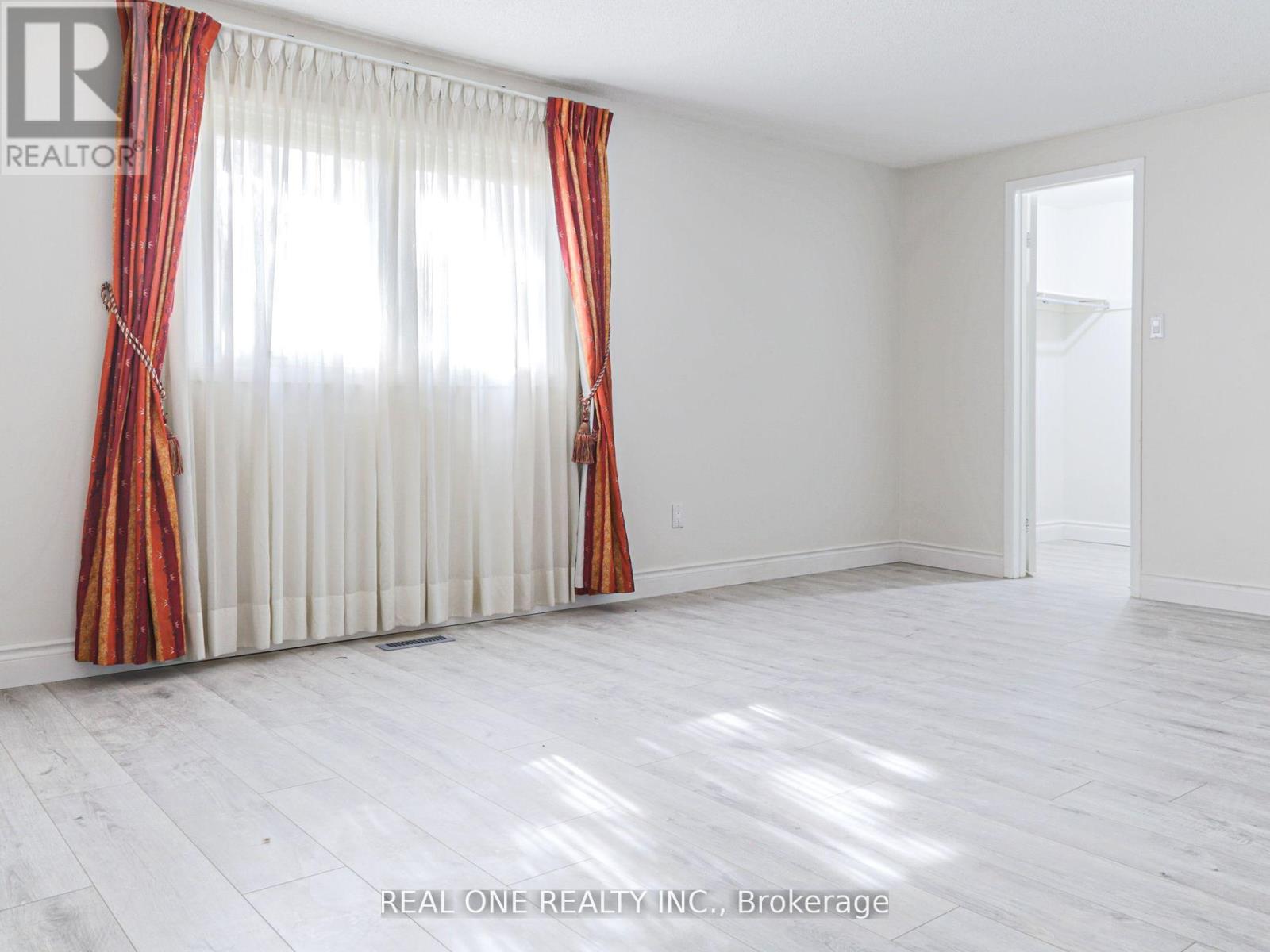 51 Cornwall Drive, Ajax, Ontario  L1T 3G2 - Photo 12 - E12501282