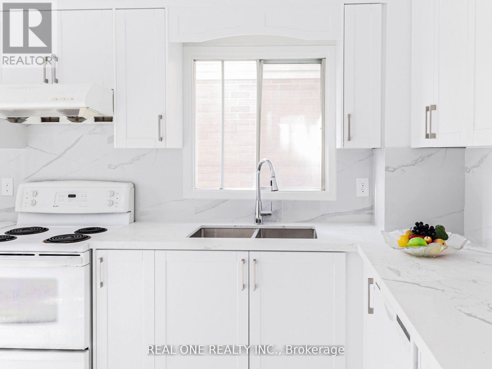 51 Cornwall Drive, Ajax, Ontario  L1T 3G2 - Photo 10 - E12501282