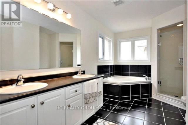 253 Rutherford Road N, Bradford West Gwillimbury, Ontario  L3Z 0X4 - Photo 11 - N12501280