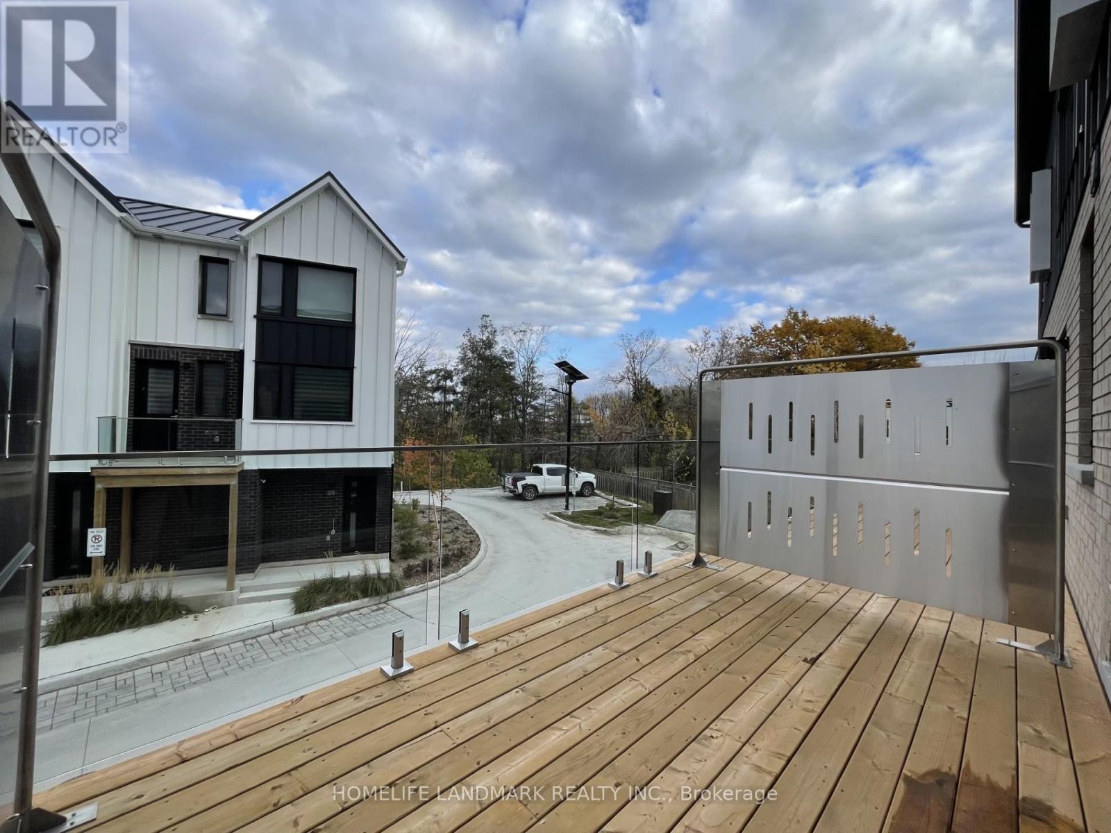 29 Rainwater Lane, Barrie, Ontario  L4N 9J6 - Photo 24 - S12384294