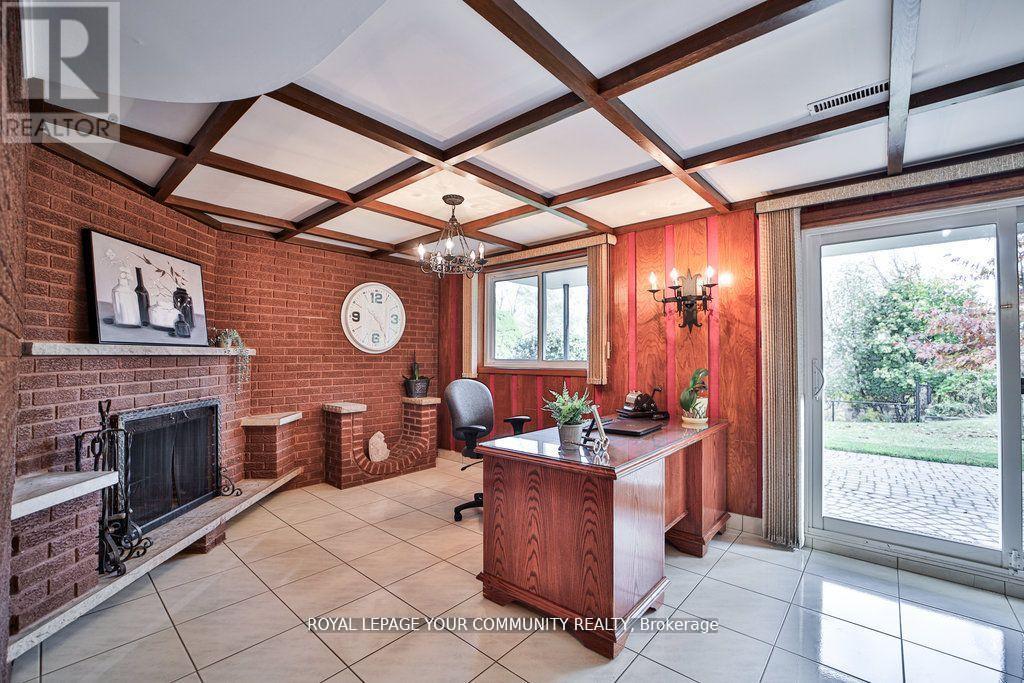 21 Disan Court, Toronto, Ontario  M9V 4A5 - Photo 37 - W12446619