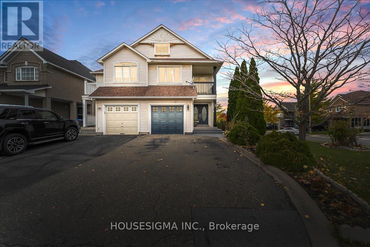 39 WEATHER VANE LANE, Brampton, Ontario