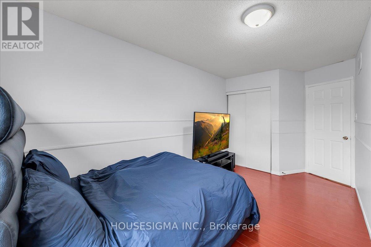 39 Weather Vane Lane, Brampton, Ontario  L6X 4R4 - Photo 26 - W12501286