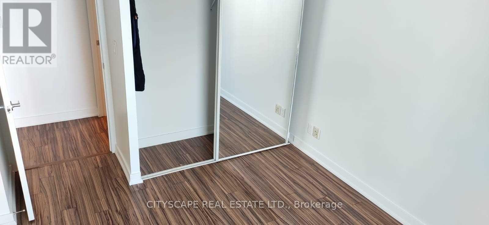 1905 - 397 Front Street W, Toronto, Ontario  M5V 3S1 - Photo 8 - C12501294