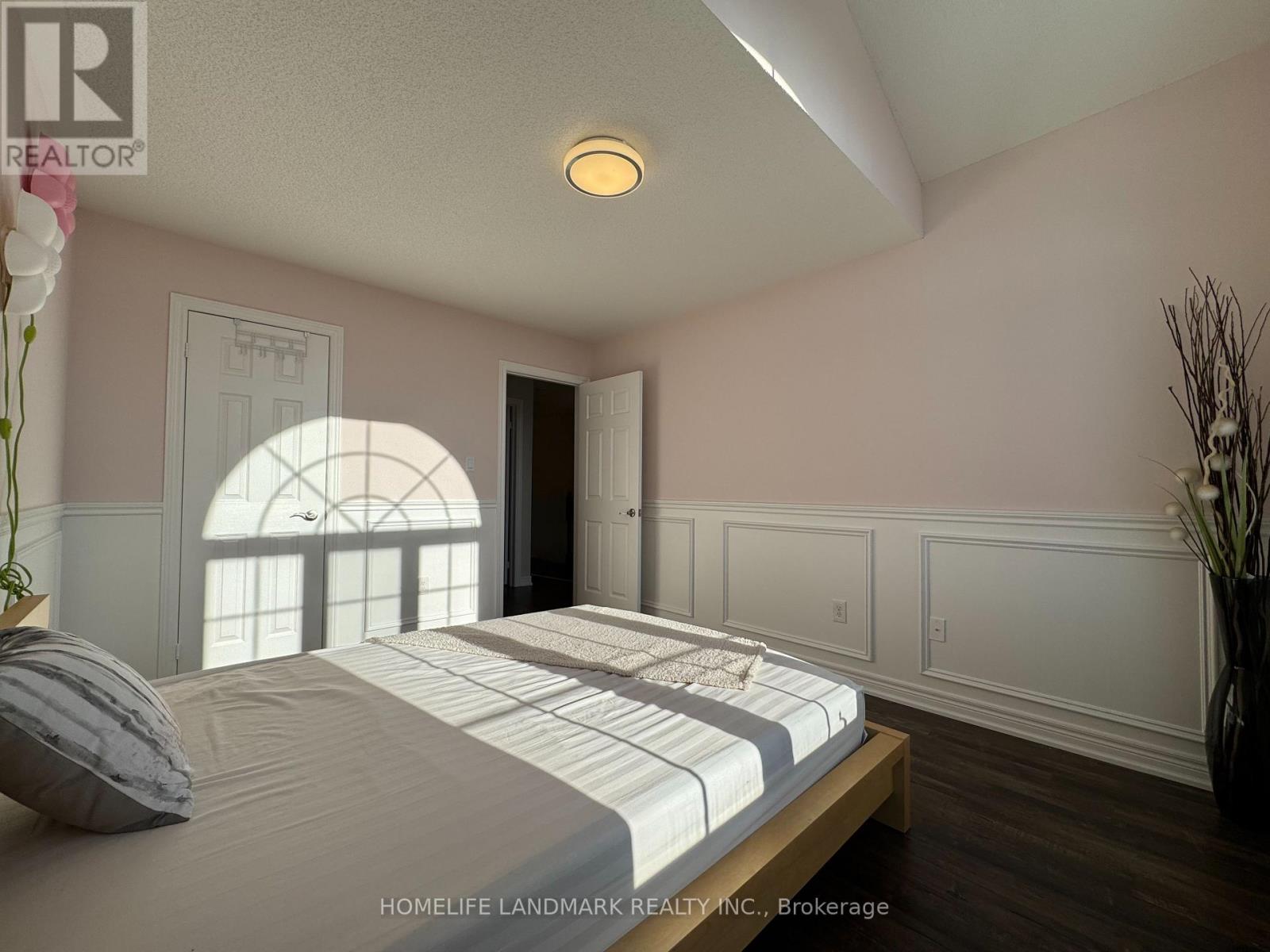 13 Woodway Lane, Markham, Ontario  L6B 0N4 - Photo 24 - N12501304