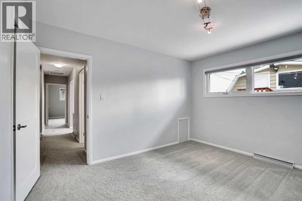 88 Westwood Drive Sw, Calgary, Alberta  T3C 2V7 - Photo 26 - A2257438