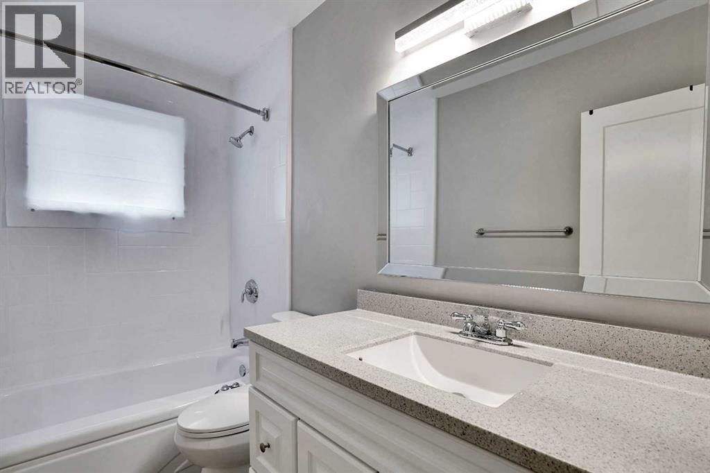 88 Westwood Drive Sw, Calgary, Alberta  T3C 2V7 - Photo 23 - A2257438