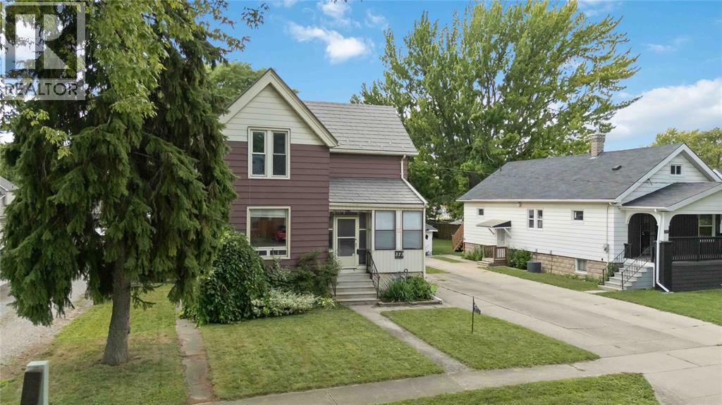 373 Palmerston Street South, Sarnia, Ontario  N7T 3P1 - Photo 4 - 25026425