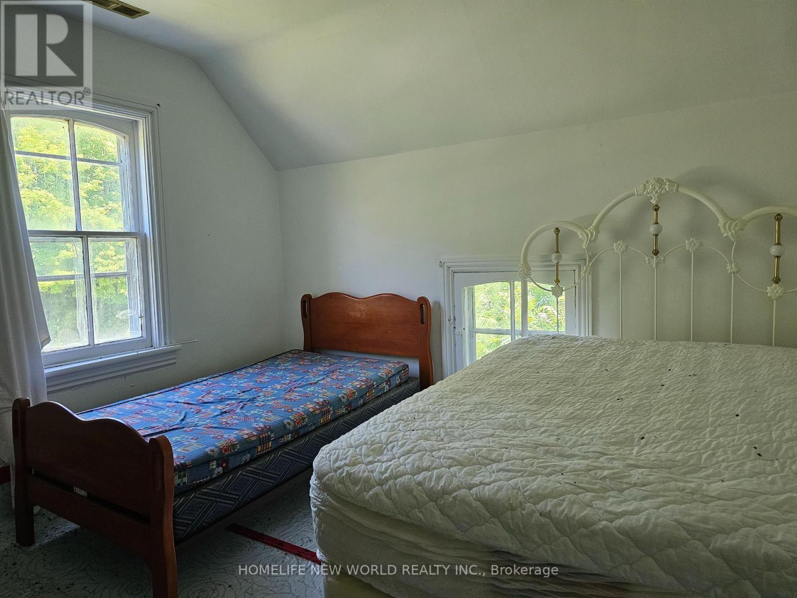 1082 Sand Bay Road, Front Of Leeds & Seeleys Bay, Ontario  K0E 1L0 - Photo 15 - X12501302