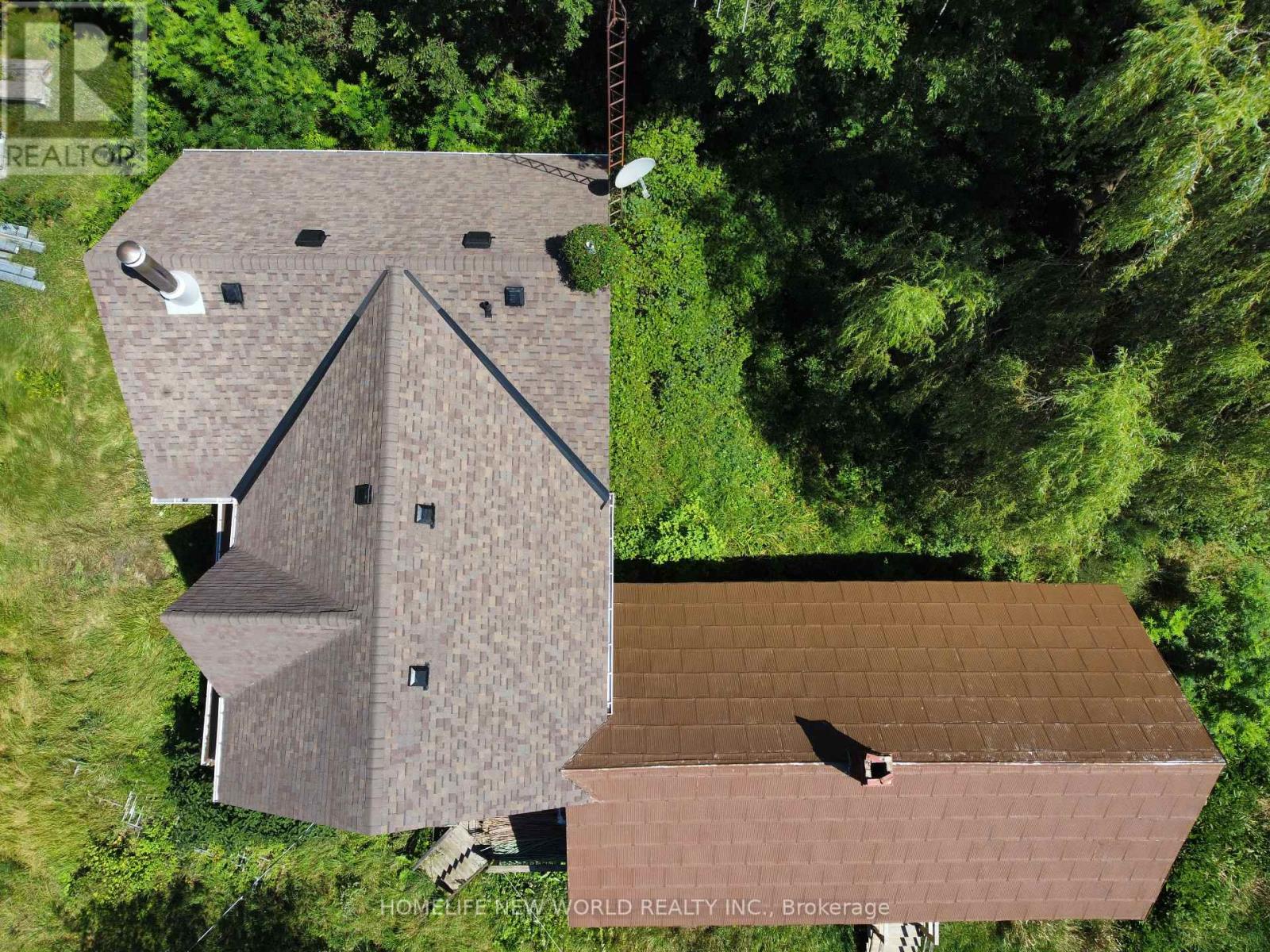 1082 Sand Bay Road, Front Of Leeds & Seeleys Bay, Ontario  K0E 1L0 - Photo 2 - X12501302