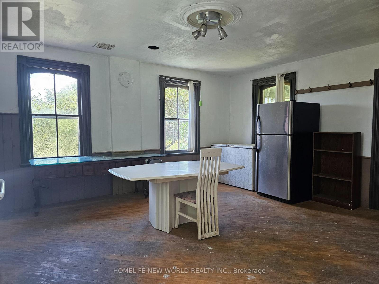 1082 Sand Bay Road, Front Of Leeds & Seeleys Bay, Ontario  K0E 1L0 - Photo 5 - X12501302