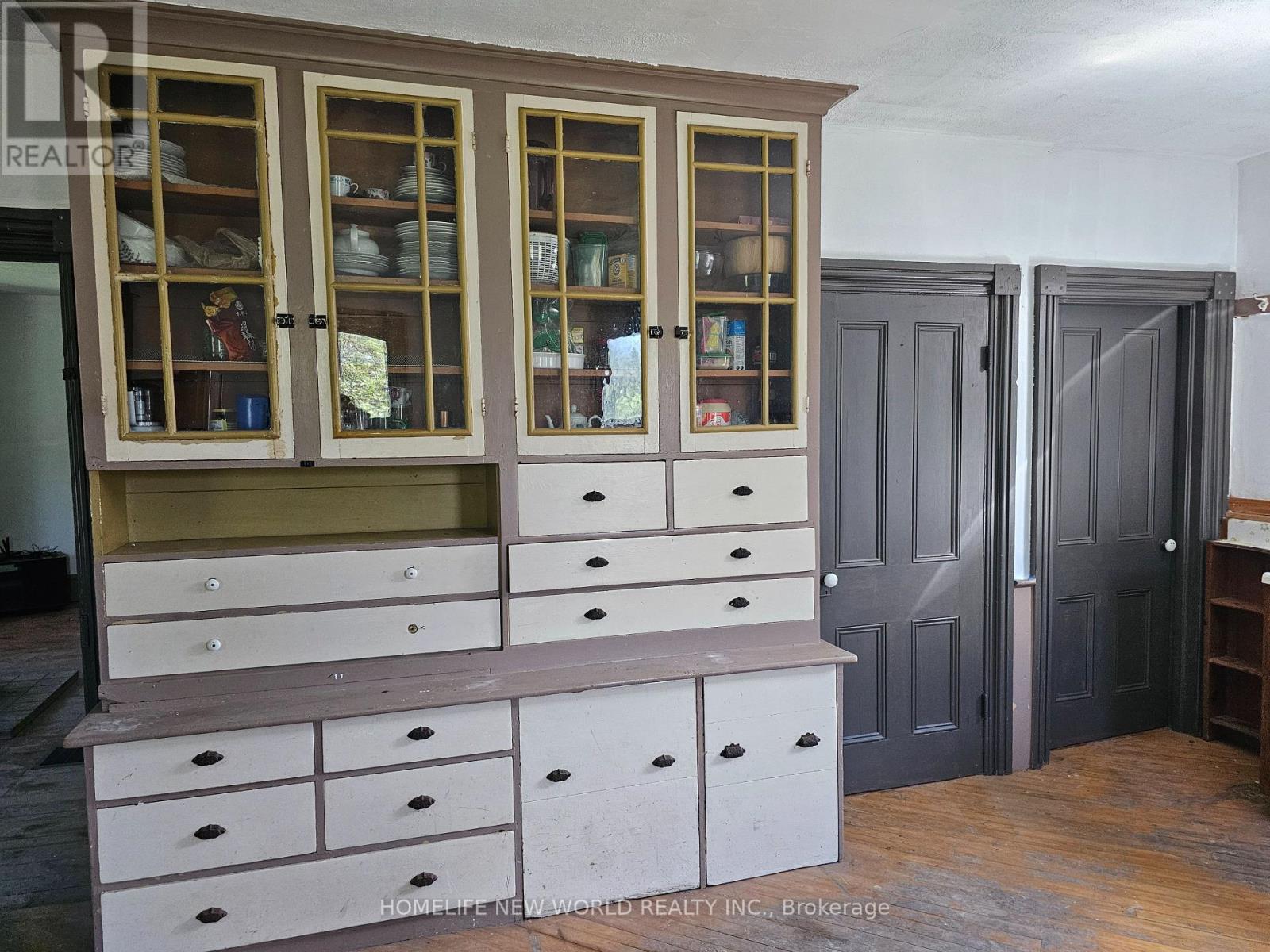 1082 Sand Bay Road, Front Of Leeds & Seeleys Bay, Ontario  K0E 1L0 - Photo 7 - X12501302