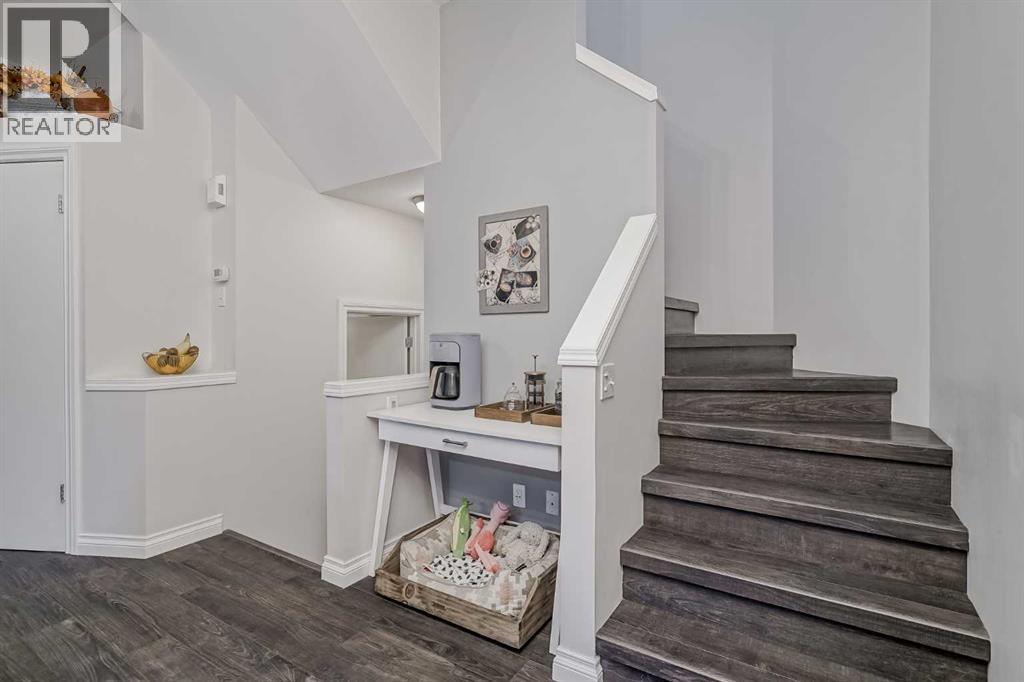 89 Mckenzie Towne Gate Se, Calgary, Alberta  T2Z 4G1 - Photo 9 - A2266104