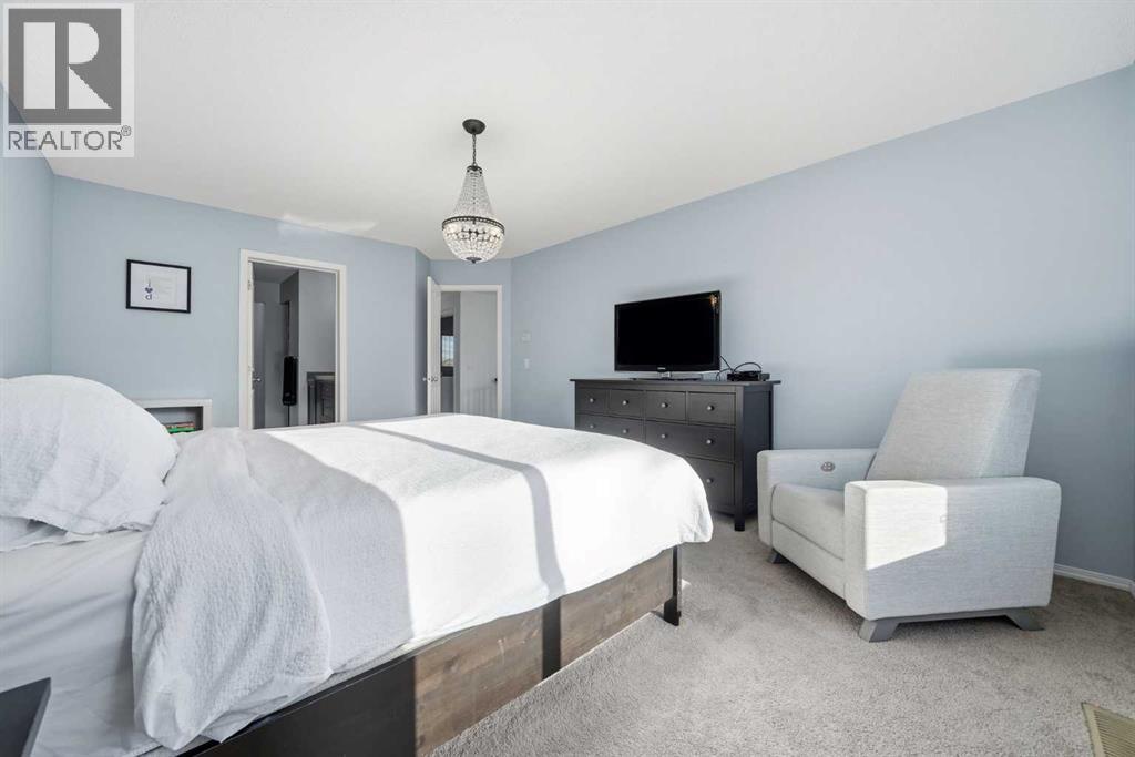 587 Panora Way Nw, Calgary, Alberta  T3K 0N8 - Photo 32 - A2265190