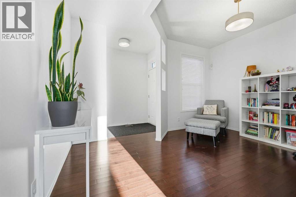 587 Panora Way Nw, Calgary, Alberta  T3K 0N8 - Photo 24 - A2265190