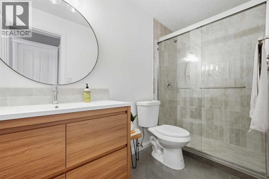 587 Panora Way Nw, Calgary, Alberta  T3K 0N8 - Photo 44 - A2265190