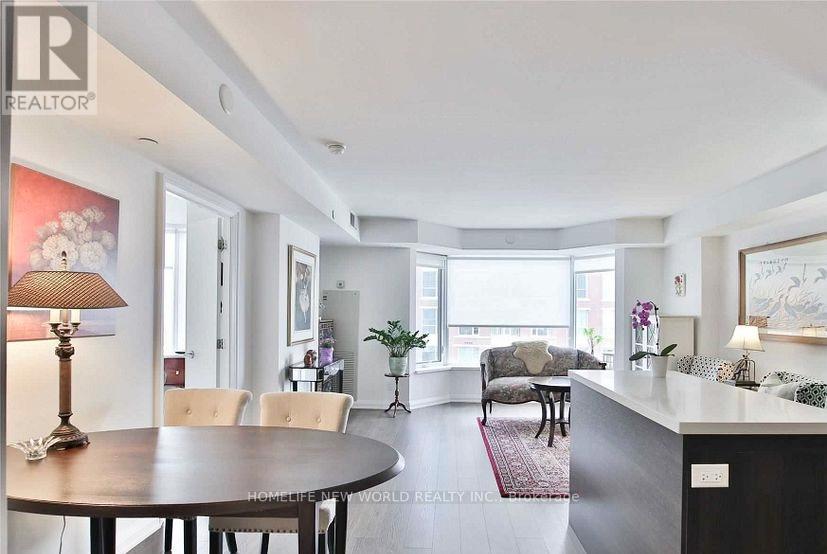 2313 - 155 Yorkville Avenue, Toronto, Ontario  M5R 0B4 - Photo 2 - C12501314