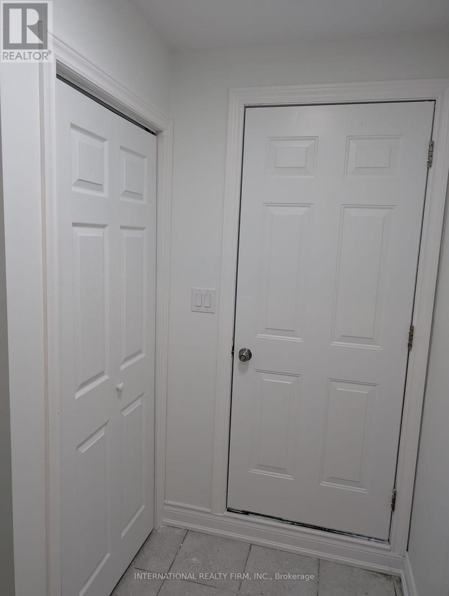 Unknown Address, ,     - Photo 15 - E12501308