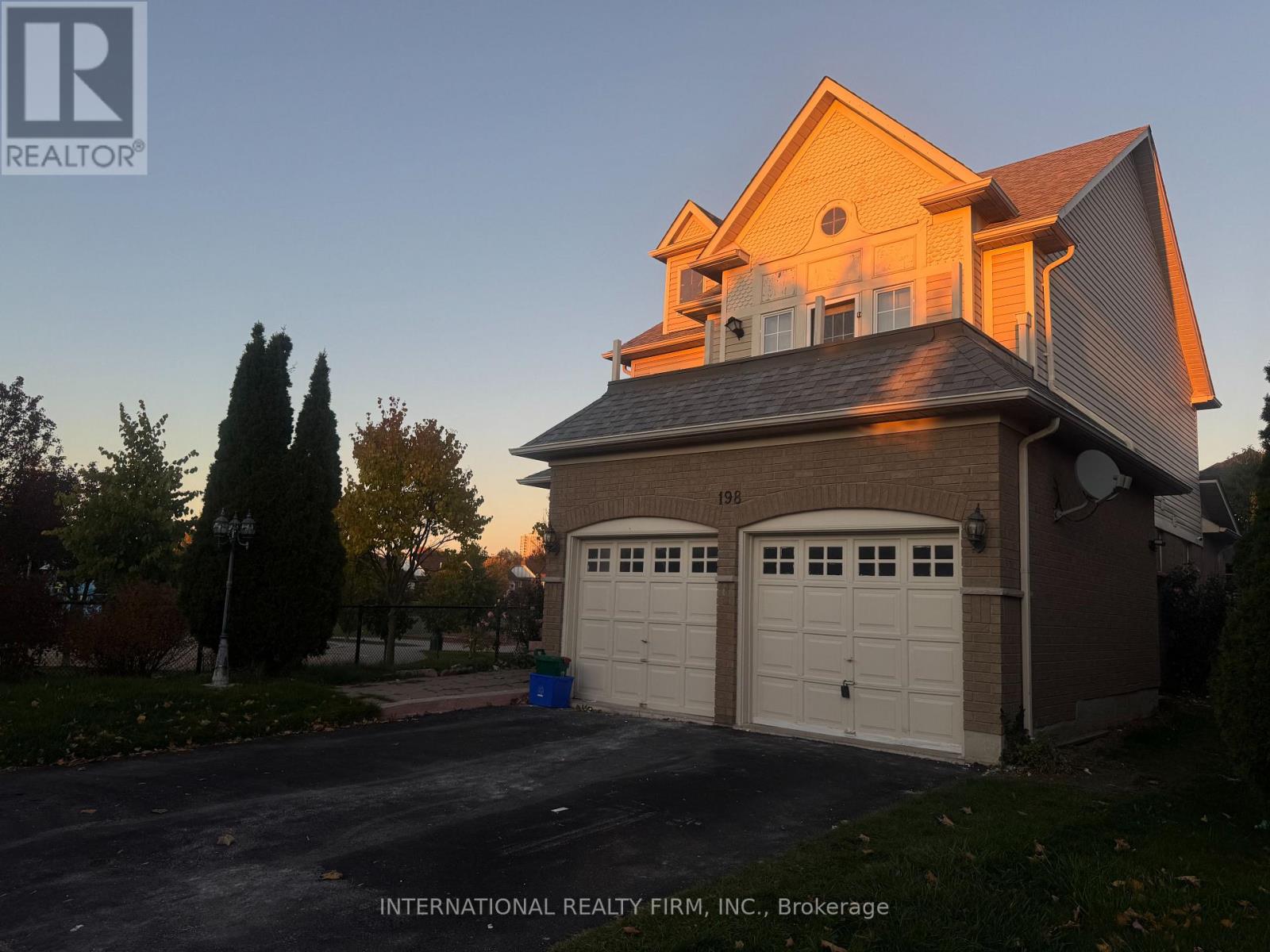 Unknown Address, ,     - Photo 2 - E12501308