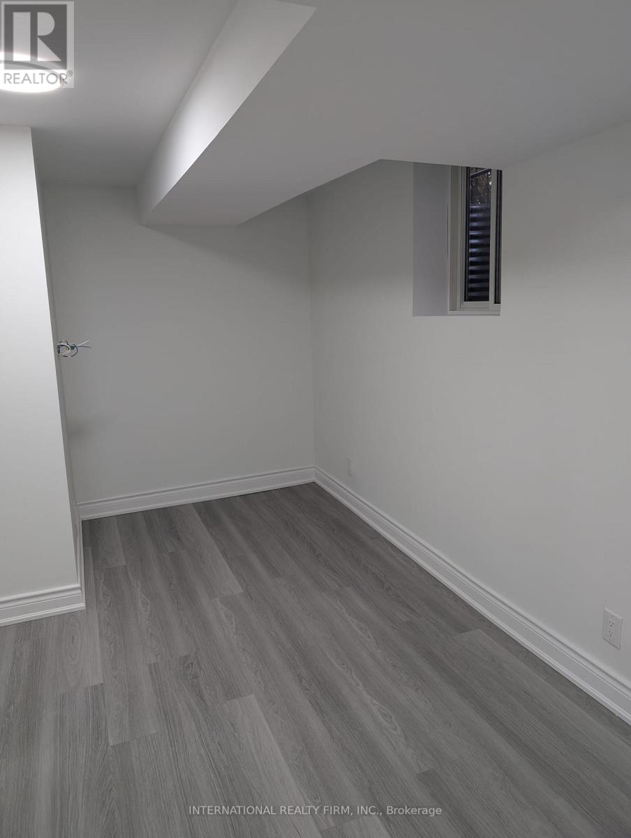 Unknown Address, ,     - Photo 9 - E12501308