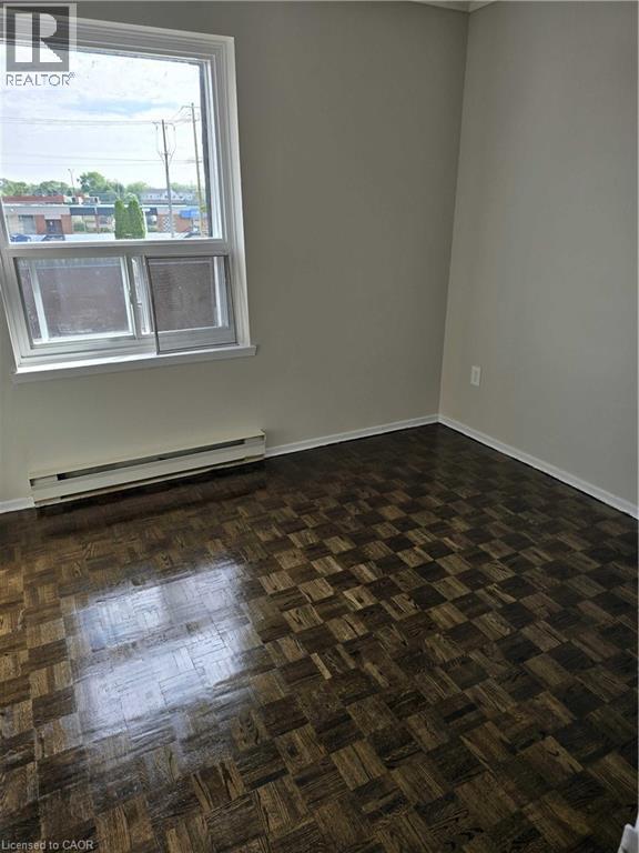 5291 Lakeshore Road Unit# 101, Burlington, Ontario  L7L 1C7 - Photo 10 - 40761470