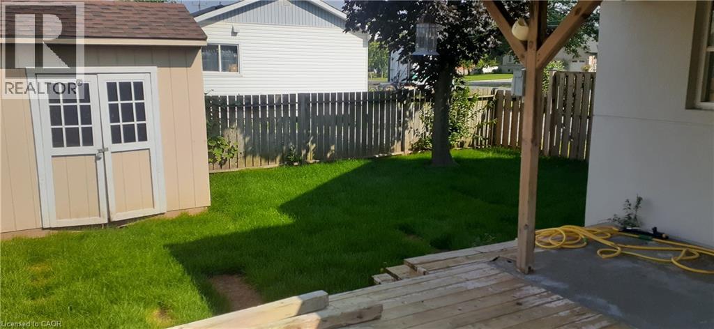 725 Barton Street, Hamilton, Ontario  L8E 5L7 - Photo 14 - 40773355