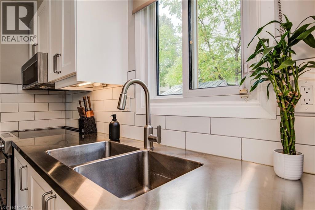 165 Green Valley Drive Unit# 31, Kitchener, Ontario  N2P 1K3 - Photo 20 - 40767961