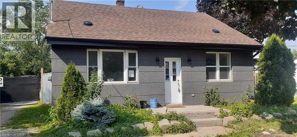 725 BARTON Street, Hamilton, Ontario