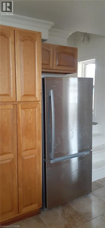 725 Barton Street, Hamilton, Ontario  L8E 5L7 - Photo 9 - 40773355