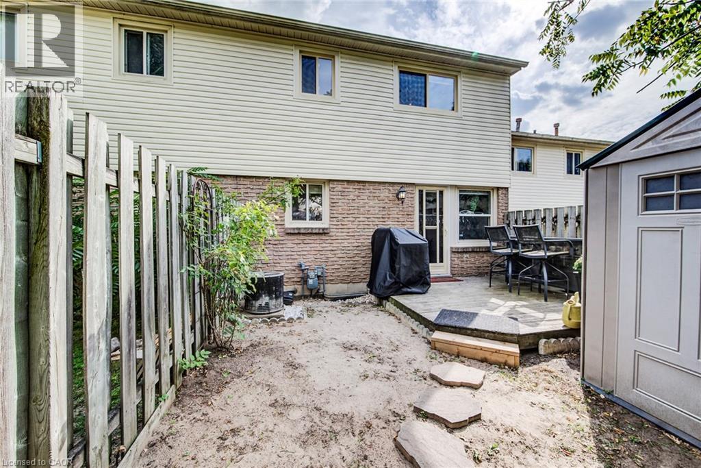 165 Green Valley Drive Unit# 31, Kitchener, Ontario  N2P 1K3 - Photo 34 - 40767961