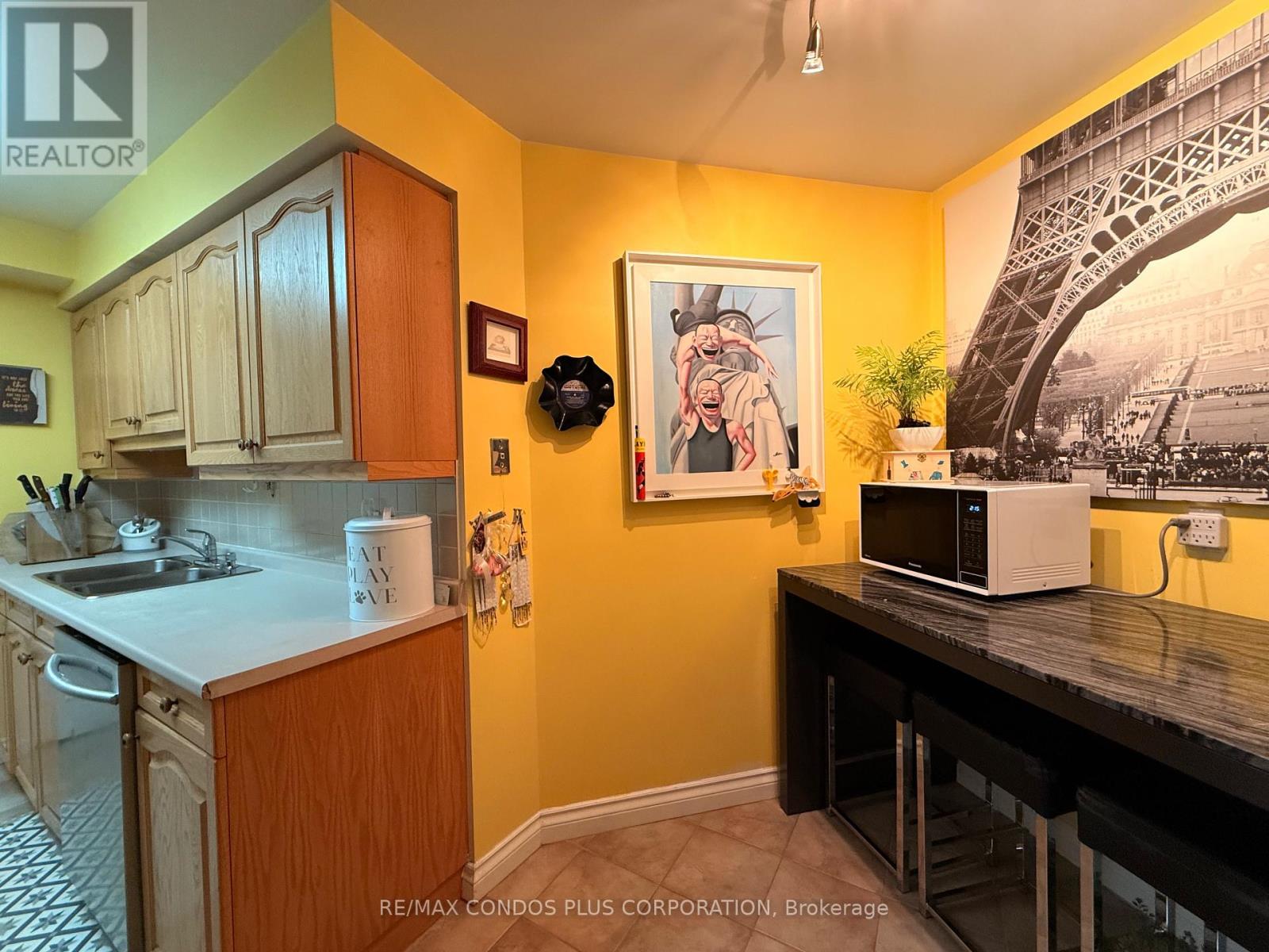 4405 - 1 Palace Pier Court, Toronto, Ontario  M8V 3W9 - Photo 10 - W12501318