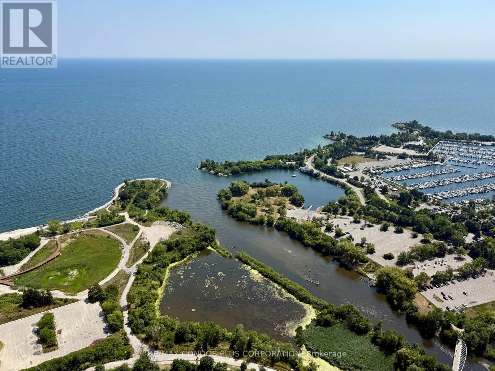 4405 - 1 Palace Pier Court, Toronto, Ontario  M8V 3W9 - Photo 14 - W12501318