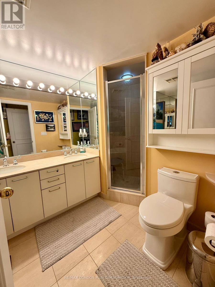 4405 - 1 Palace Pier Court, Toronto, Ontario  M8V 3W9 - Photo 18 - W12501318