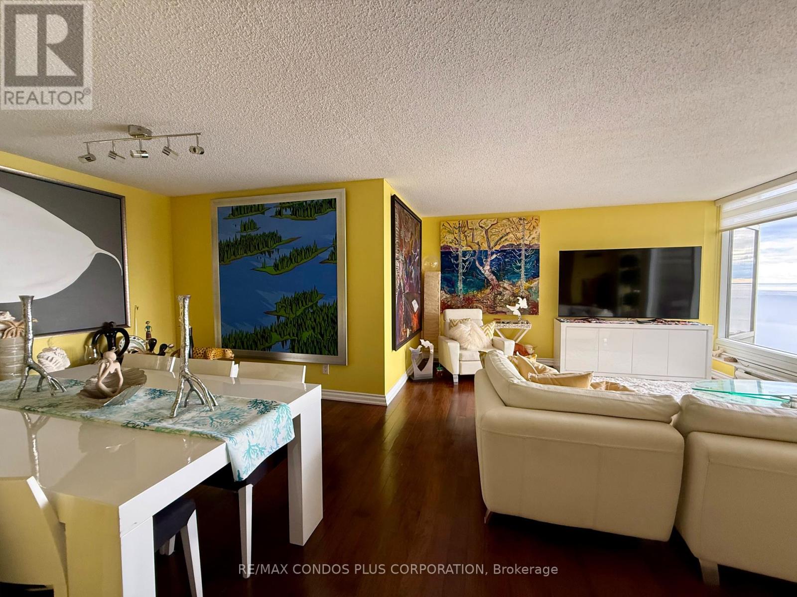 4405 - 1 Palace Pier Court, Toronto, Ontario  M8V 3W9 - Photo 6 - W12501318