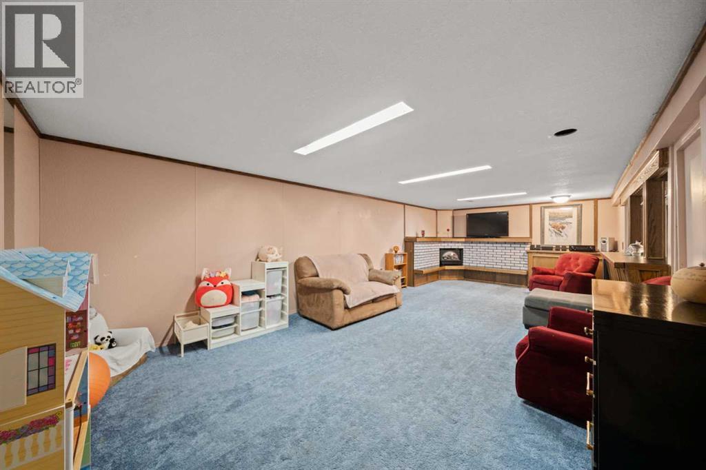 102 Marbrooke Circle Ne, Calgary, Alberta T2A 2W6 - Photo 23 - A2251892